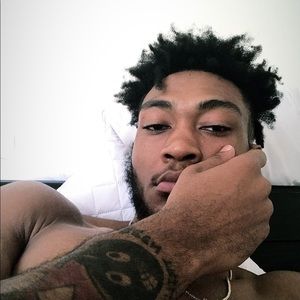 Meet your Posher, Derek